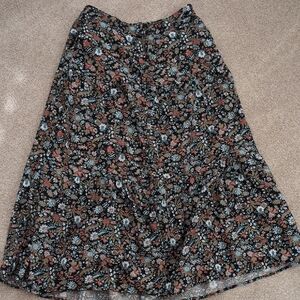 Old Navy Black A-Line Midi Skirt with Rust and Light Blue Floral Print
